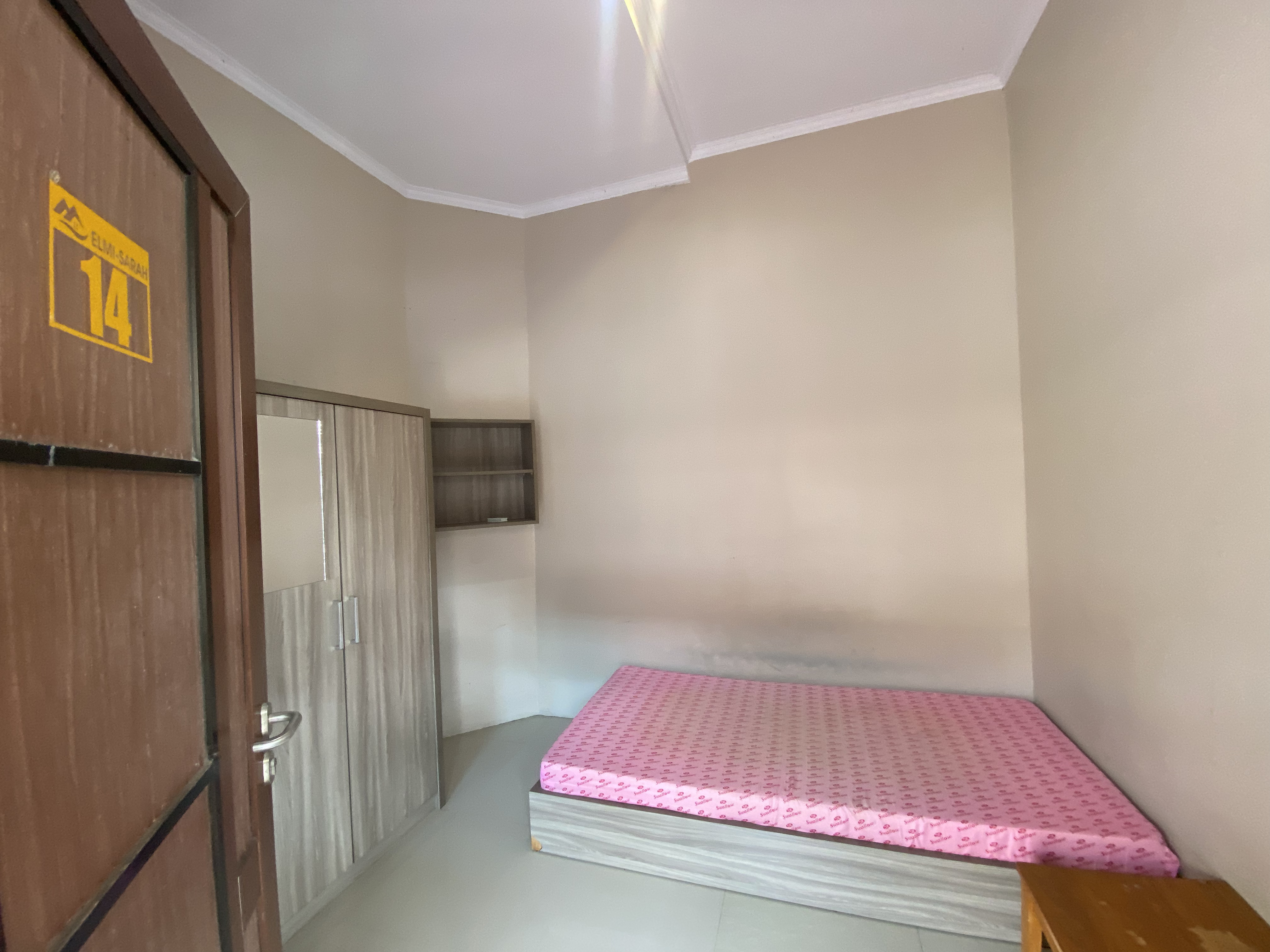 Suasana Kamar - Kamar Mandi